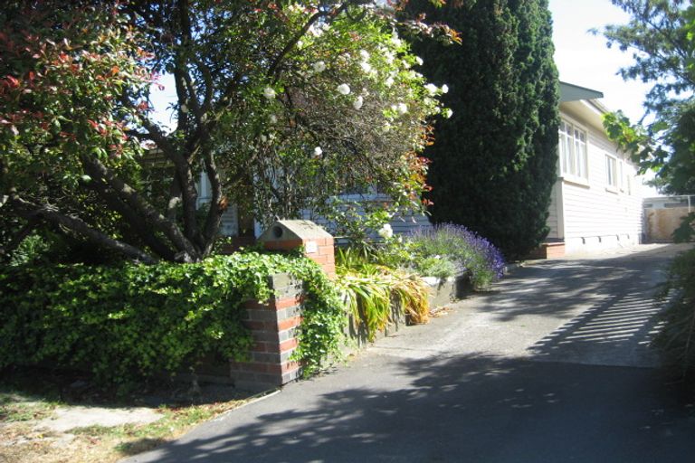 Photo of property in 27 Waltham Road, Sydenham, Christchurch, 8023