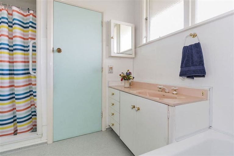 Photo of property in 19 Braithwaite Street, Ilam, Christchurch, 8041