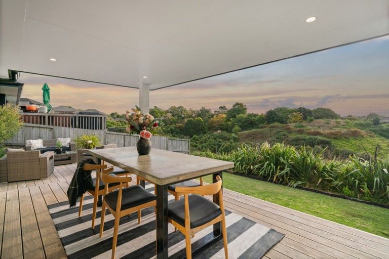 Photo of property in 18 Hass Drive, Ohauiti, Tauranga, 3112