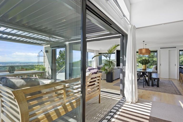 Photo of property in 330 Worsleys Road, Westmorland, Christchurch, 8025