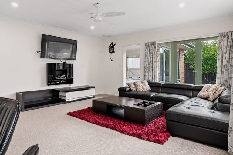 Photo of property in 158b Cambridge Road, Hillcrest, Hamilton, 3216