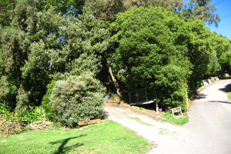 Photo of property in 30 Merlincote Crescent, Governors Bay, Lyttelton, 8971