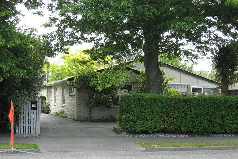 Photo of property in 309 Withells Road, Avonhead, Christchurch, 8042