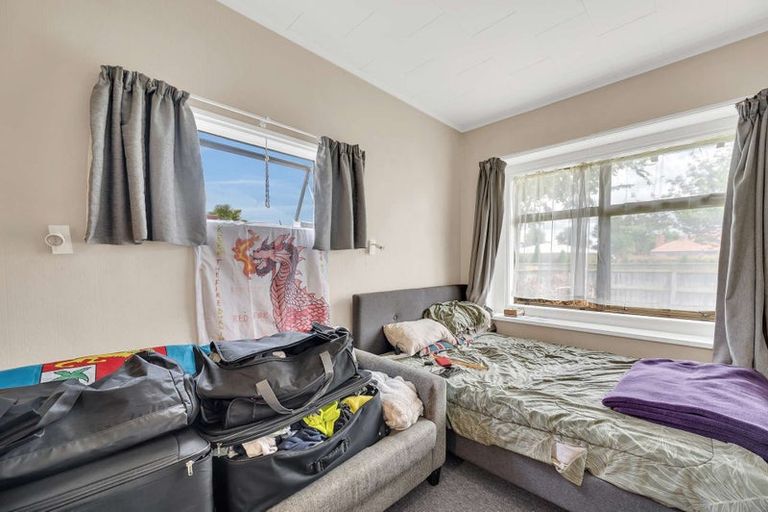 Photo of property in 804 Victoria Street, Parkvale, Hastings, 4122