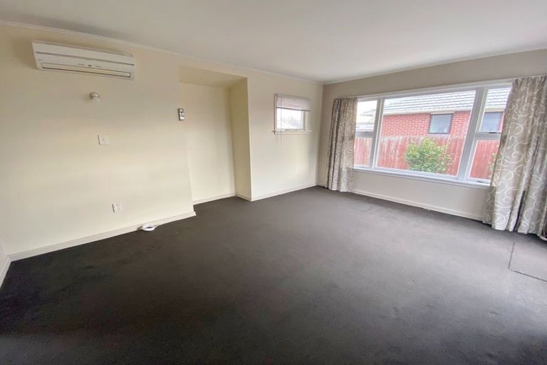 Photo of property in 52 Dunstan Crescent, Hornby, Christchurch, 8042