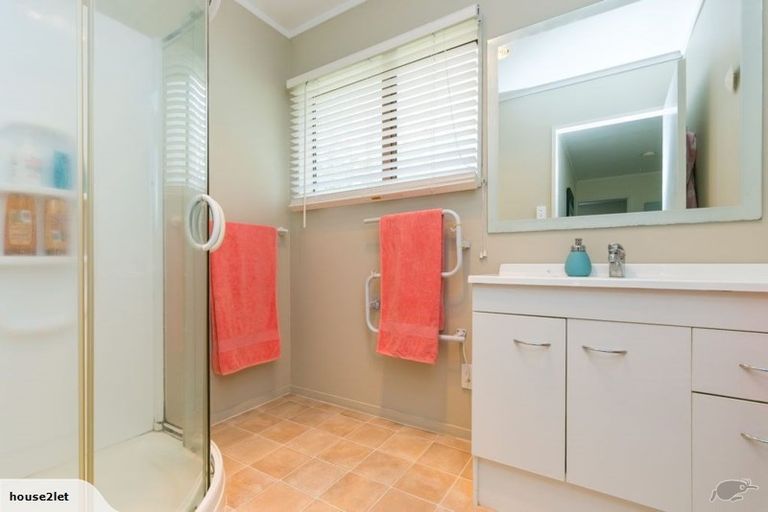 Photo of property in 32b Govind Grove, Ngaio, Wellington, 6035