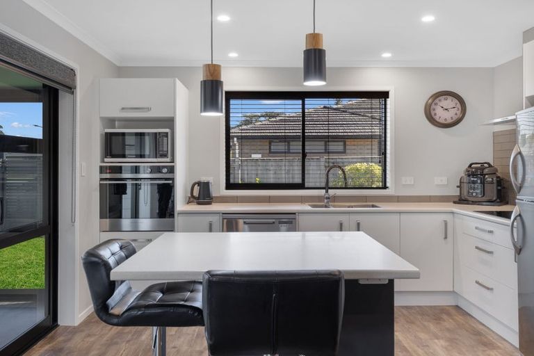 Photo of property in 13 Pearl Grove, Ashhurst, 4810