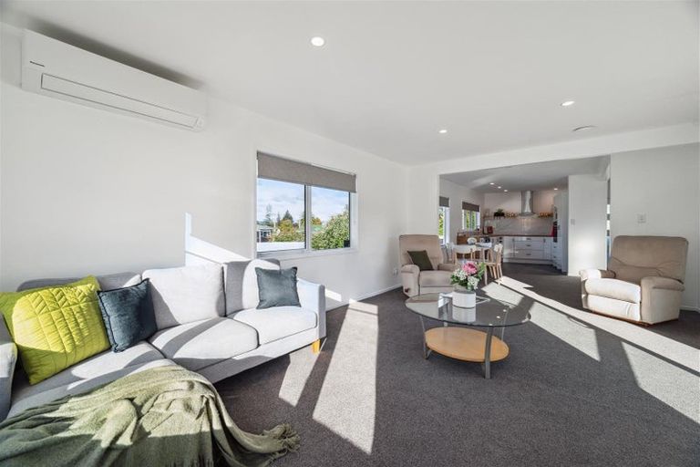 Photo of property in 33b Brookland Road, Western Heights, Rotorua, 3015