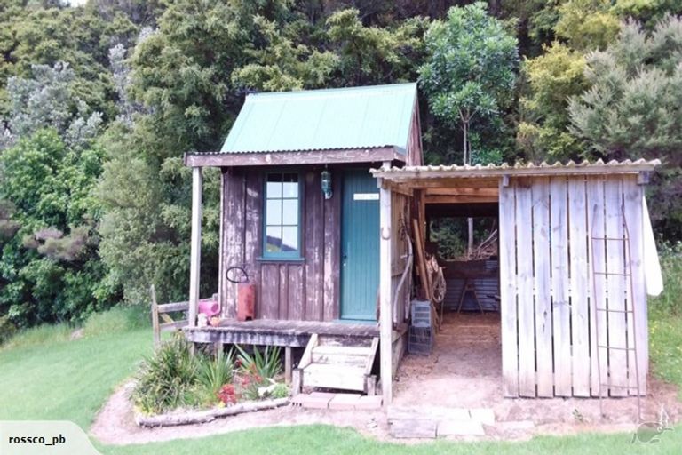 Photo of property in 1516 Mangawhai Road, Mangawhai, Wellsford, 0975