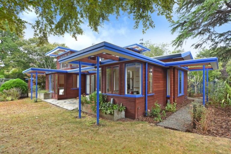 Photo of property in 23 Golf Road, Heretaunga, Upper Hutt, 5018