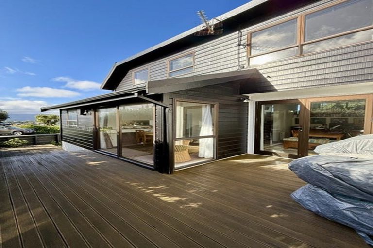 Photo of property in 23 Tamahine Street, Maupuia, Wellington, 6022
