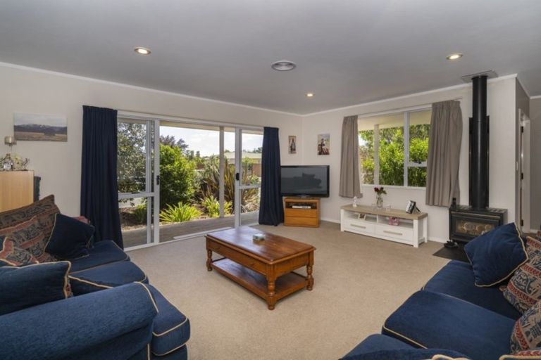 Photo of property in 20 Lord Rutherford Road North, Brightwater, 7022