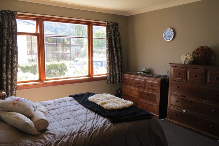 Photo of property in 16 Bradford Street, Bradford, Dunedin, 9011