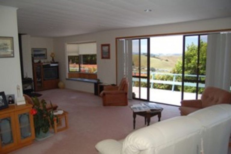 Photo of property in 28 Jackson Crescent, Mahurangi East, Warkworth, 0982