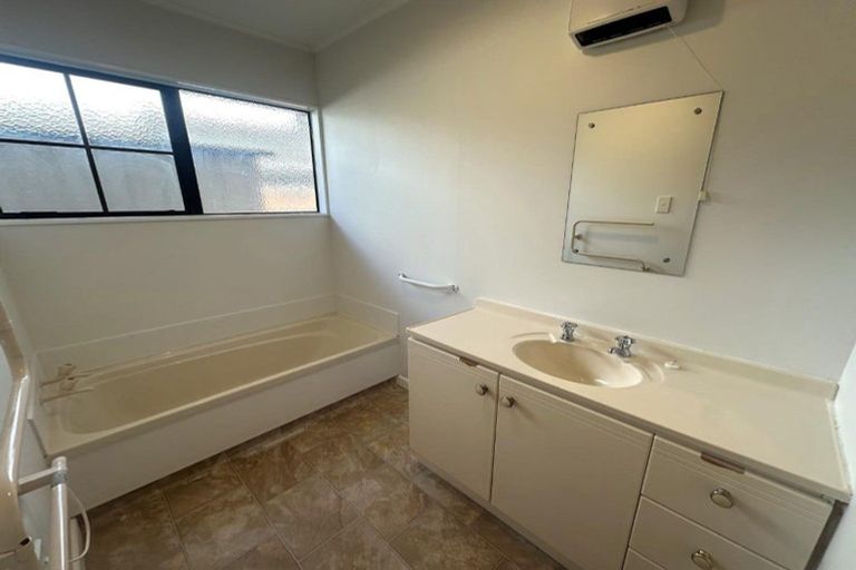 Photo of property in 209a College Street, West End, Palmerston North, 4412