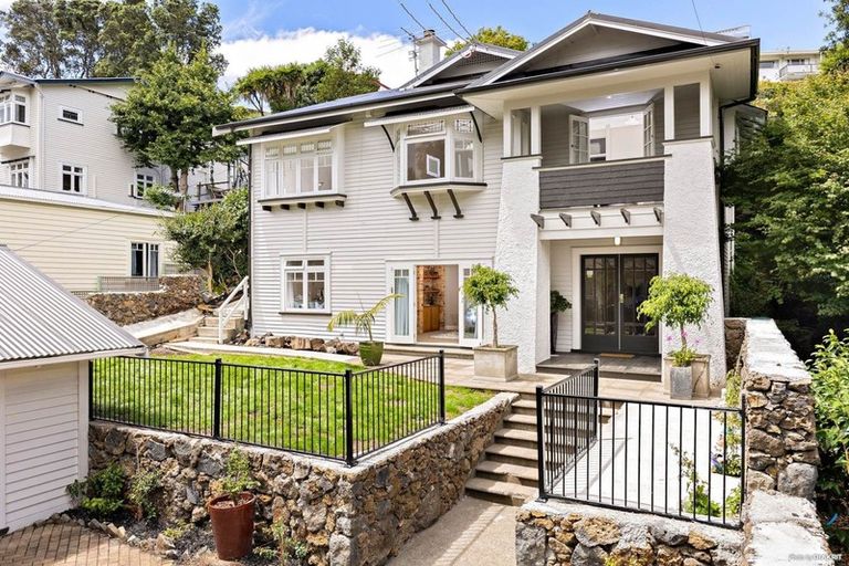 Photo of property in 18 Charlton Avenue, Mount Eden, Auckland, 1024