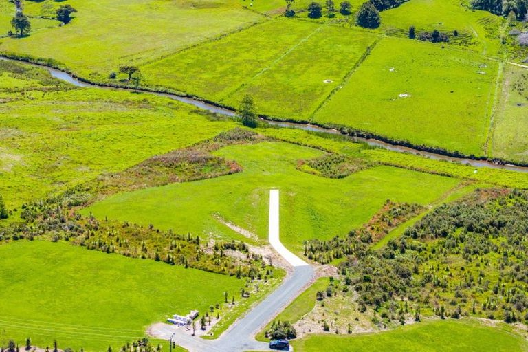 Photo of property in 2136c Cove Road, Mangawhai, 0573