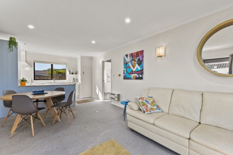 Photo of property in 2/2 Langbein Street, Stoke, Nelson, 7011