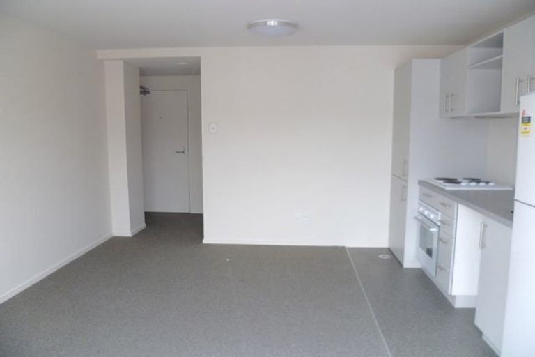 Photo of property in The Peak Apartments, 1102/170 Taranaki Street, Te Aro, Wellington, 6011