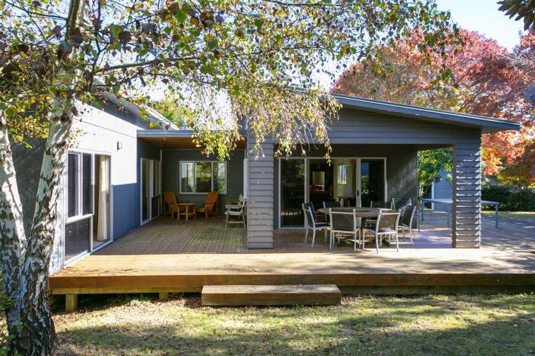 Photo of property in 6 Yasmin Lane, Kinloch, Taupo, 3377