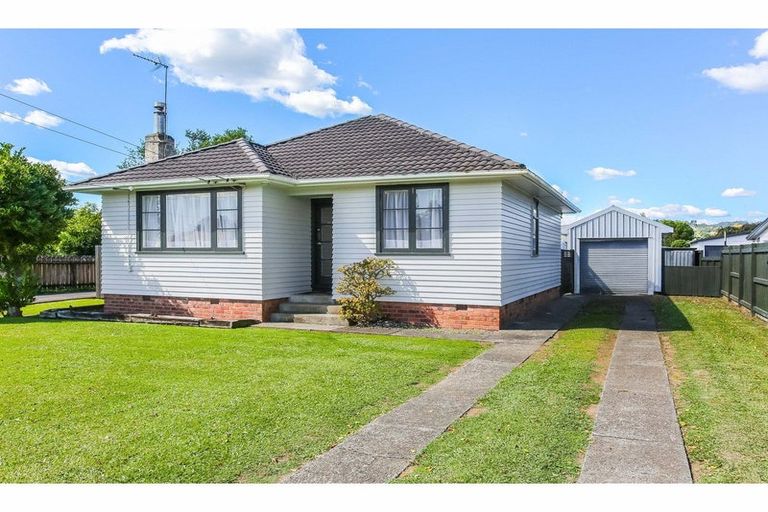 Photo of property in 1/90 Kelvin Road, Papakura, 2110