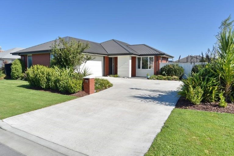 Photo of property in 54 Koura Drive, Rangiora, 7400