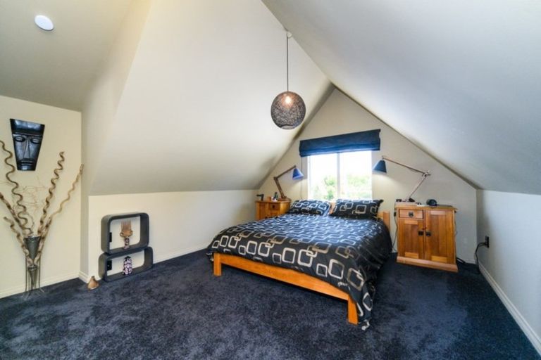 Photo of property in 5 Rosedale Crescent, Cloverlea, Palmerston North, 4412