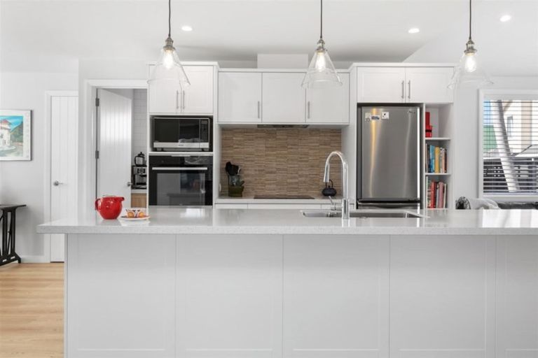 Photo of property in 60 Kings Avenue, Matua, Tauranga, 3110