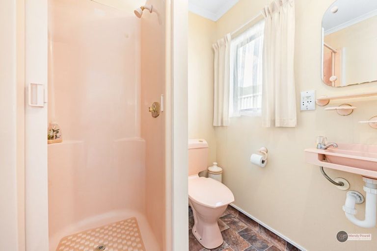 Photo of property in 71 Bell Road, Waiwhetu, Lower Hutt, 5010