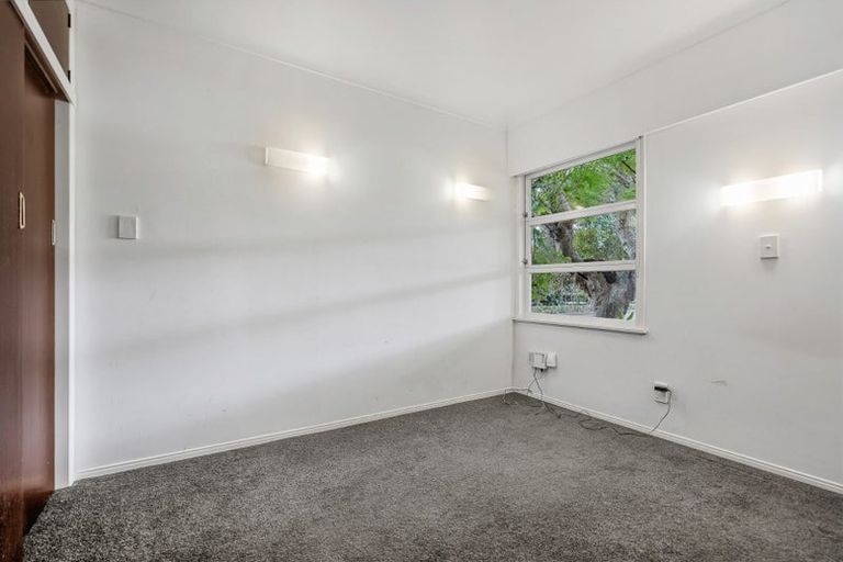 Photo of property in 19 Manse Road, Pahurehure, Papakura, 2113