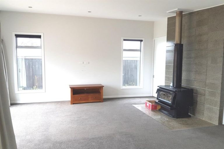 Photo of property in 9 Crown Close, Prebbleton, 7604