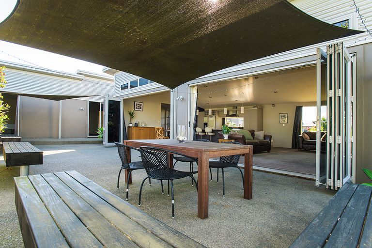 Photo of property in 14 Roger Street, Lytton West, Gisborne, 4010