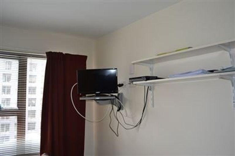 Photo of property in Orange Apartments/victoria Centr, 705/169 The Terrace, Wellington Central, Wellington, 6011