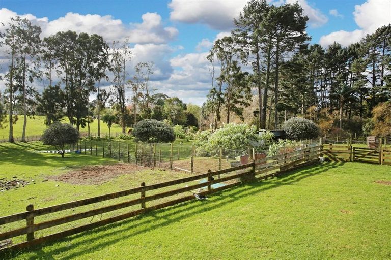 Photo of property in 5 Gilmore Road, Glenbrook, Waiuku, 2681