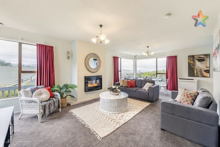 Photo of property in 75 Park Road, Belmont, Lower Hutt, 5010