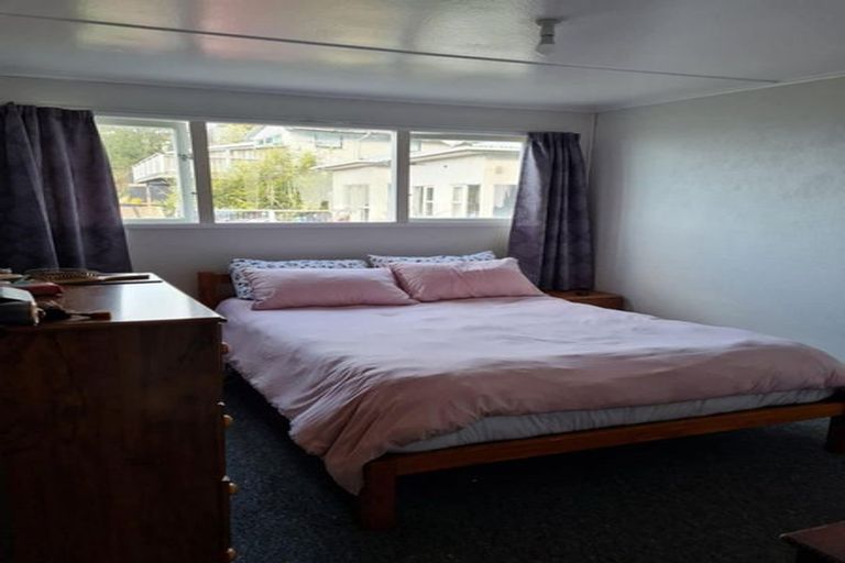 Photo of property in 30 Ravenswood Road, Saint Clair, Dunedin, 9012