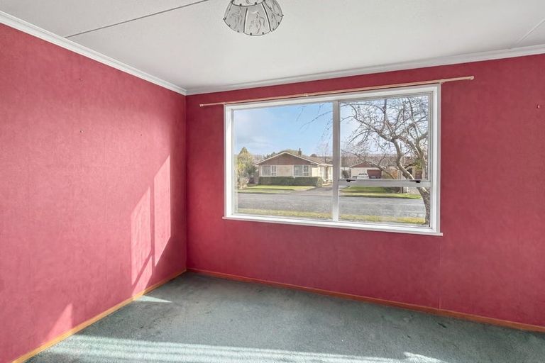 Photo of property in 19 Vera Street, Gore, 9710