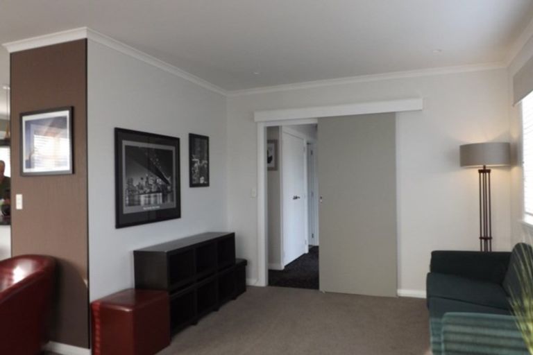 Photo of property in 44 Mako Mako Road, Levin, 5510