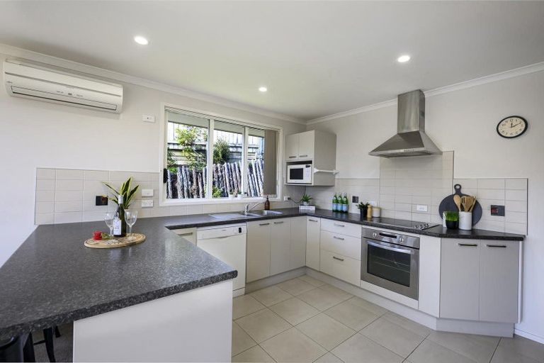 Photo of property in 58d Penrod Drive, Bell Block, New Plymouth, 4312