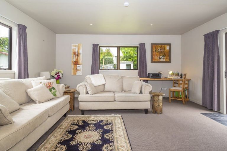 Photo of property in 27 Hood Crescent, Arrowtown, 9302