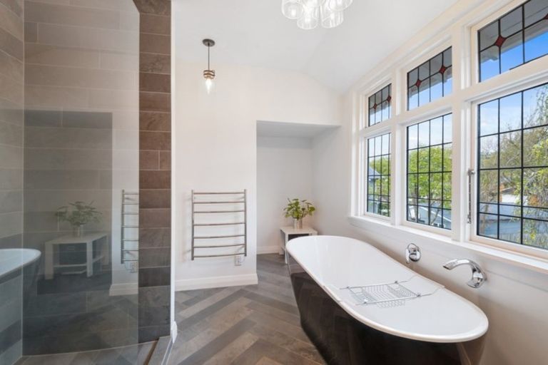 Photo of property in 73 Fisher Avenue, Beckenham, Christchurch, 8023