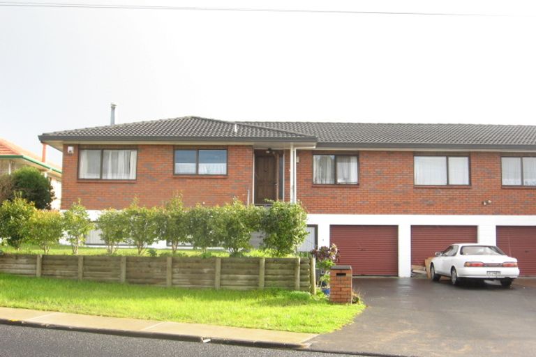 Photo of property in 4/24 Halver Road, Hillpark, Auckland, 2102