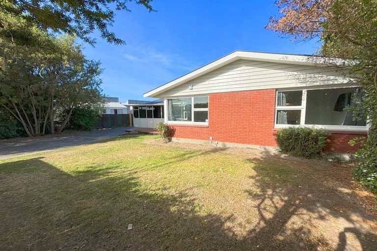 Photo of property in 56 Peer Street, Upper Riccarton, Christchurch, 8041
