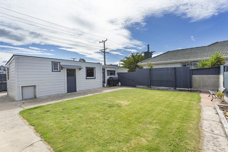 Photo of property in 1 Moreau Street, South Dunedin, Dunedin, 9012