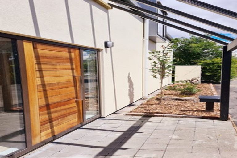 Photo of property in 7/126 Idris Road, Strowan, Christchurch, 8052