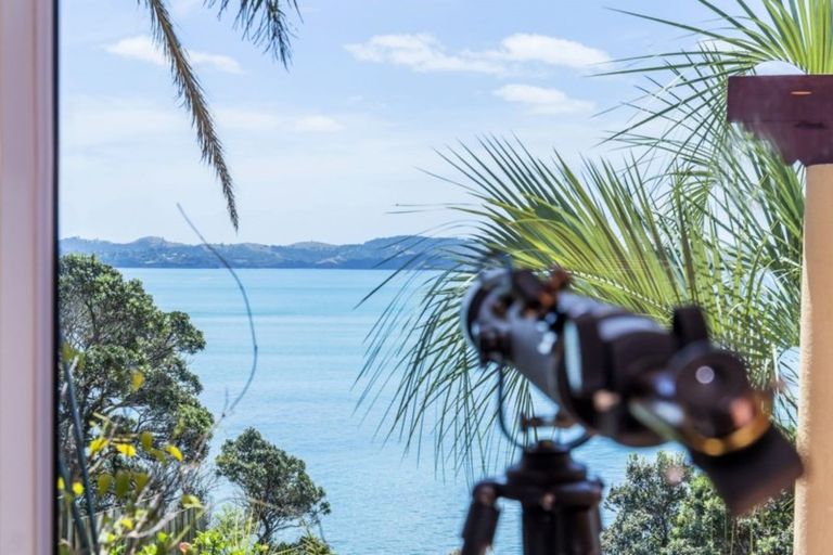 Photo of property in 65 Duncansby Road, Stanmore Bay, Whangaparaoa, 0932