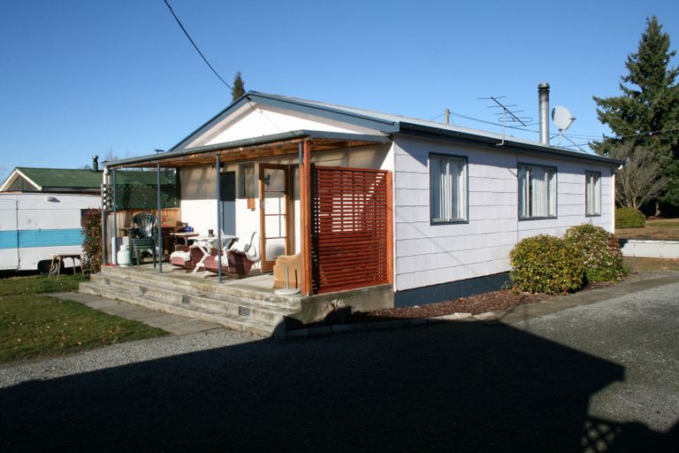 Photo of property in 9 Ruataniwha Road, Twizel, 7901