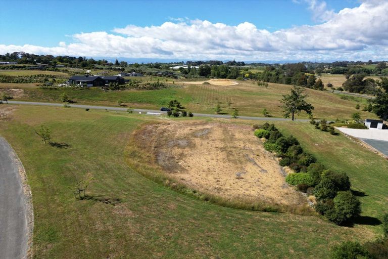 Photo of property in 17 Deck Road, Tasman, 7173