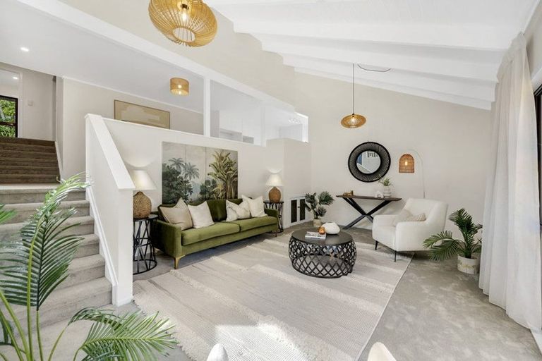 Photo of property in 24a Bert Wilson Place, Cockle Bay, Auckland, 2014