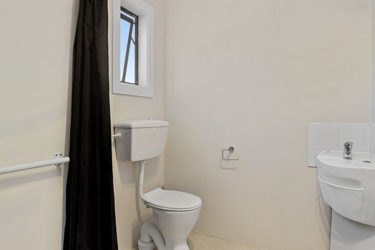 Photo of property in 18 Woodside Road, Oxford, 7430